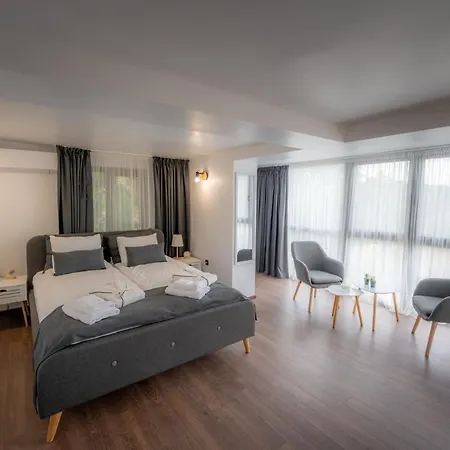 Forest House Βίλα