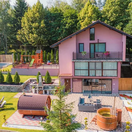 Forest House Villa