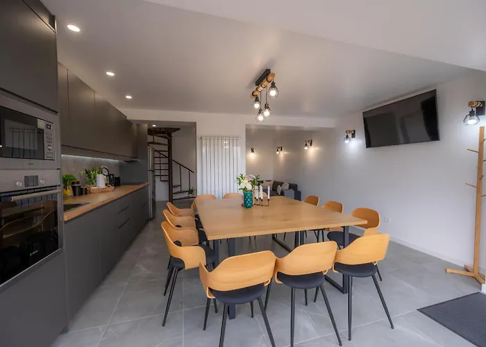 Forest House * Gyueshevo